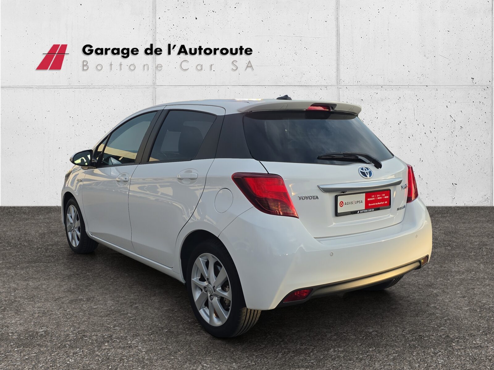 TOYOTA Yaris 1.5 VVT-i HSD Trend, Hybride Intégral Essence/Électricité, Occasion / Utilisé, Automatique - 3