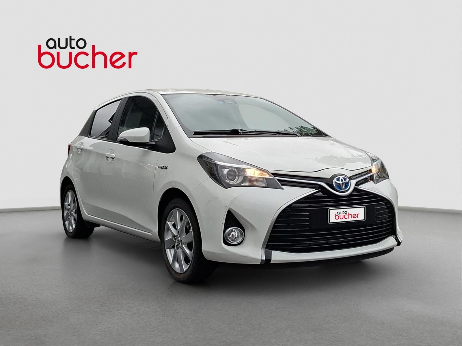 TOYOTA Yaris 1.5 VVT-i HSD Trend