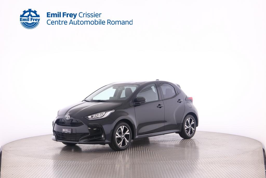 TOYOTA Yaris 1.5 VVT-i HSD Trend
