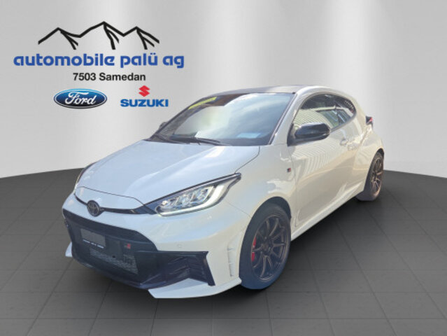 TOYOTA Yaris 1.6 GR Sport A, Petrol, Second hand / Used, Automatic - 2