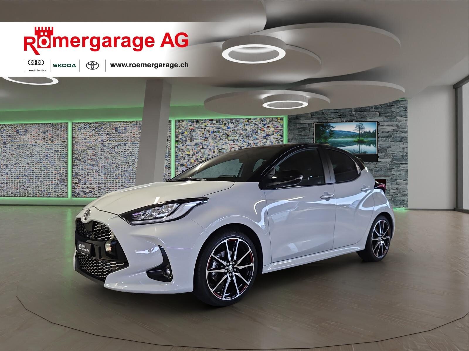 TOYOTA Yaris 1.5 VVT-i HSD GR Sport