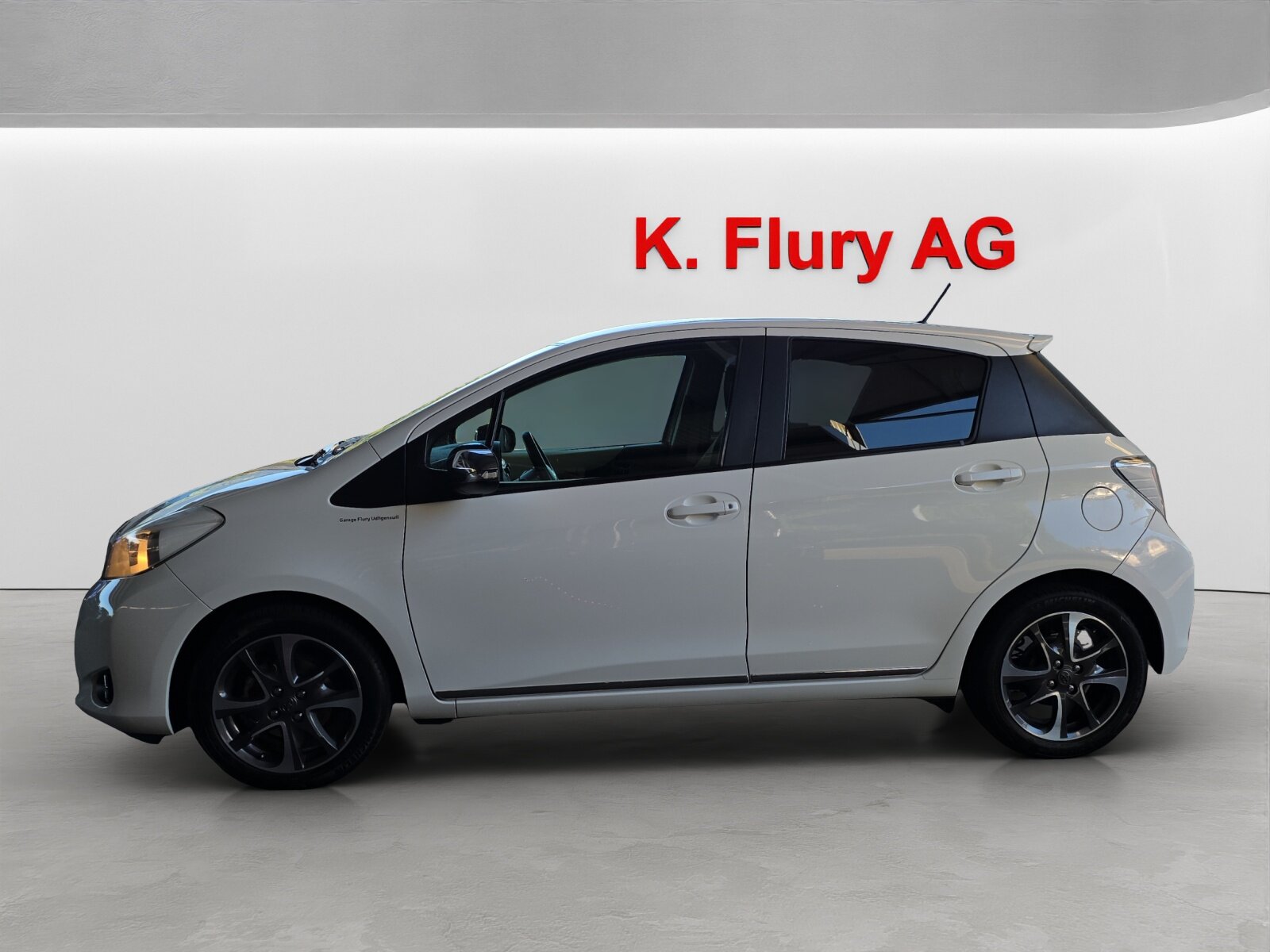 TOYOTA Yaris 1.33 VVT-i Trend, Benzin, Occasion / Gebraucht, Handschaltung - 2