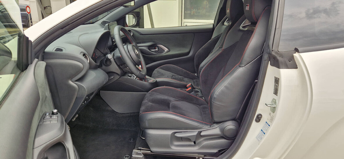 TOYOTA GR Yaris 1.6 Turbo Sport 4x4, Essence, Occasion / Utilisé, Manuelle - 5