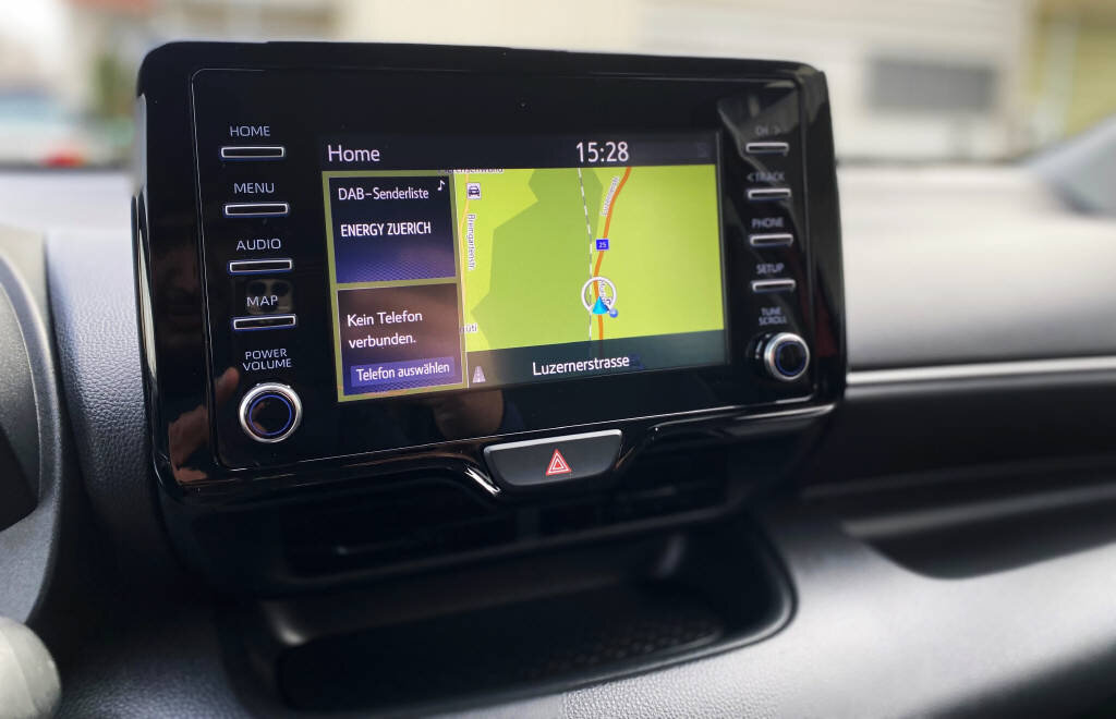 TOYOTA Yaris 1.5 VVT-i HSD Comfort, Hybride Integrale Benzina/Elettrica, Occasioni / Usate, Automatico - 6