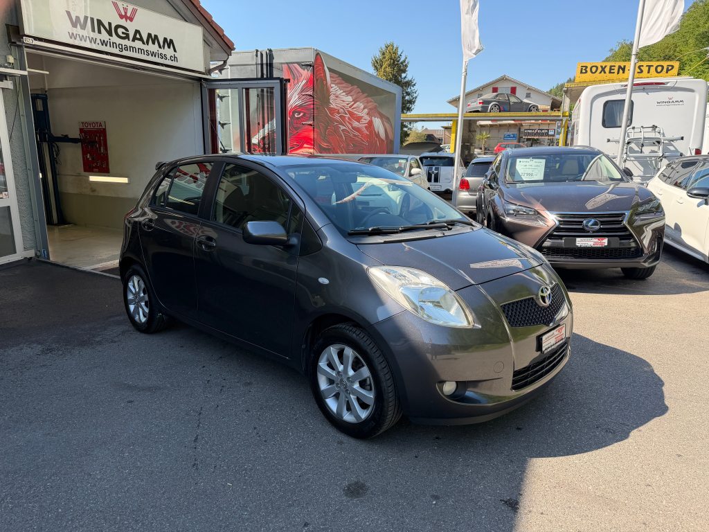 TOYOTA YARIS 1.3 16V Chic, Essence, Occasion / Utilisé, Manuelle - 7