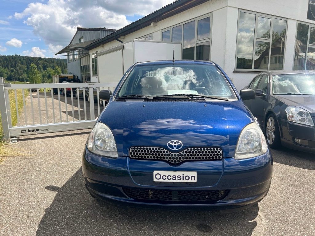 TOYOTA YARIS 1.3 16V Linea Sol, Benzin, Occasion / Gebraucht, Handschaltung - 2