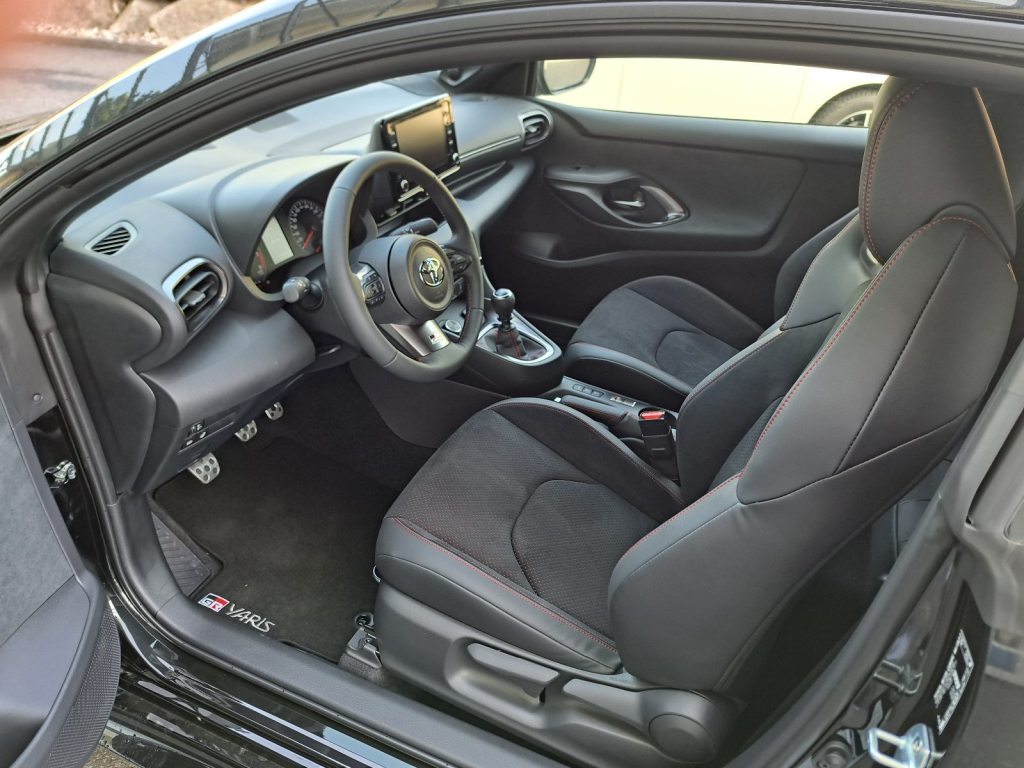 TOYOTA YARIS GR Yaris 1.6 Turbo Sport 4x4, Essence, Occasion / Utilisé, Manuelle - 7
