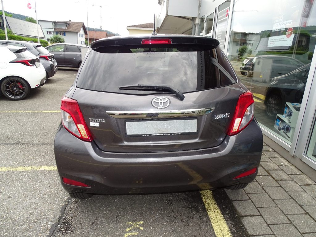 TOYOTA YARIS 1.33 VVT-i Style, Benzin, Occasion / Gebraucht, Handschaltung - 4