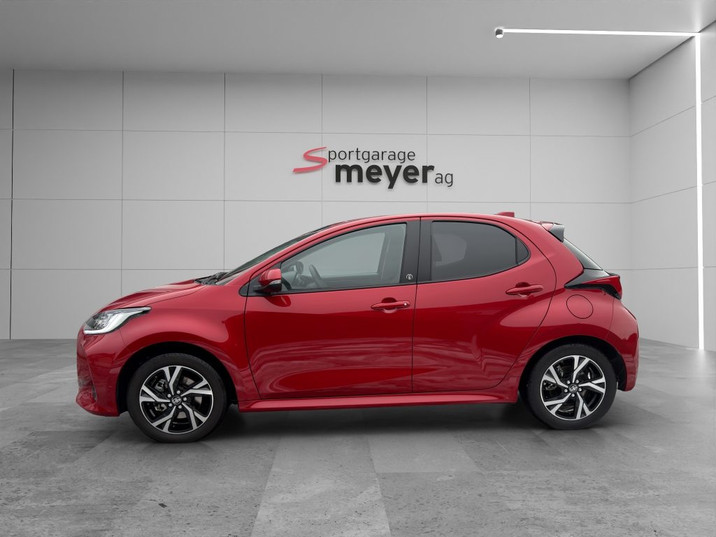 TOYOTA YARIS 1.5 VVT-i HSD Trend, Voll-Hybrid Benzin/Elektro, Occasion / Gebraucht, Automatik - 2