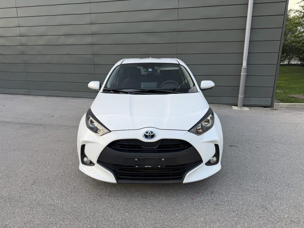 TOYOTA 1.5 VVT-i HSD Comfort, Full-Hybrid Petrol/Electric, Second hand / Used, Automatic - 2