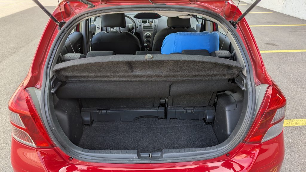 TOYOTA YARIS 1.4 D-4D DPF Linea Luna, Diesel, Second hand / Used, Manual - 6