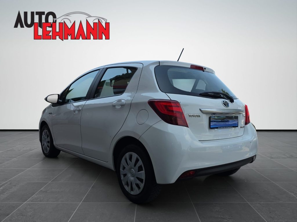TOYOTA YARIS 1.5 VVT-i HSD Trend, Voll-Hybrid Benzin/Elektro, Occasion / Gebraucht, Automatik - 4