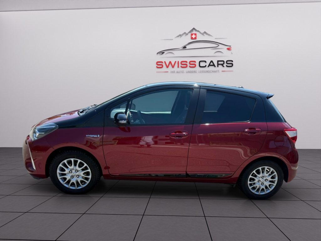 TOYOTA YARIS 1.5 VVT-i HSD Limited