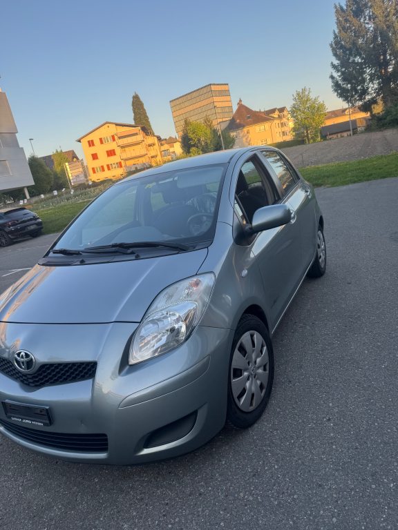 TOYOTA YARIS 1.33 VVT-i Look1, Benzin, Occasion / Gebraucht, Handschaltung - 2