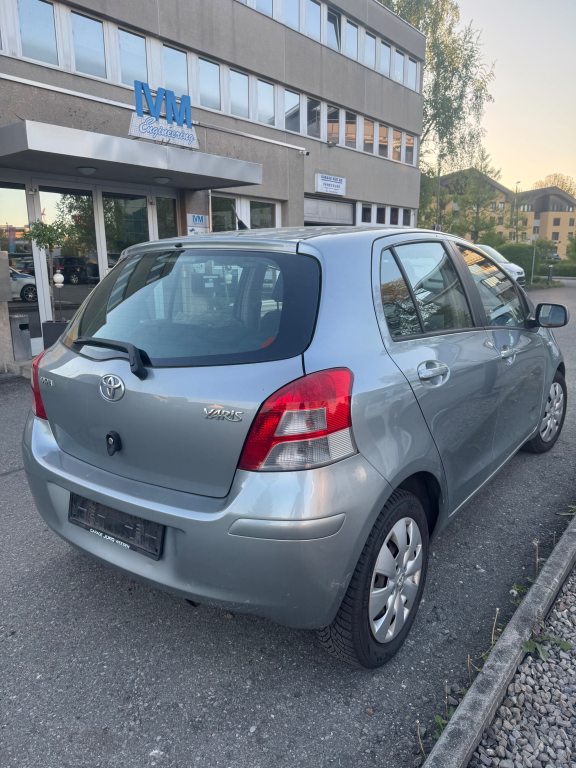 TOYOTA YARIS 1.33 VVT-i Look1, Benzin, Occasion / Gebraucht, Handschaltung - 6