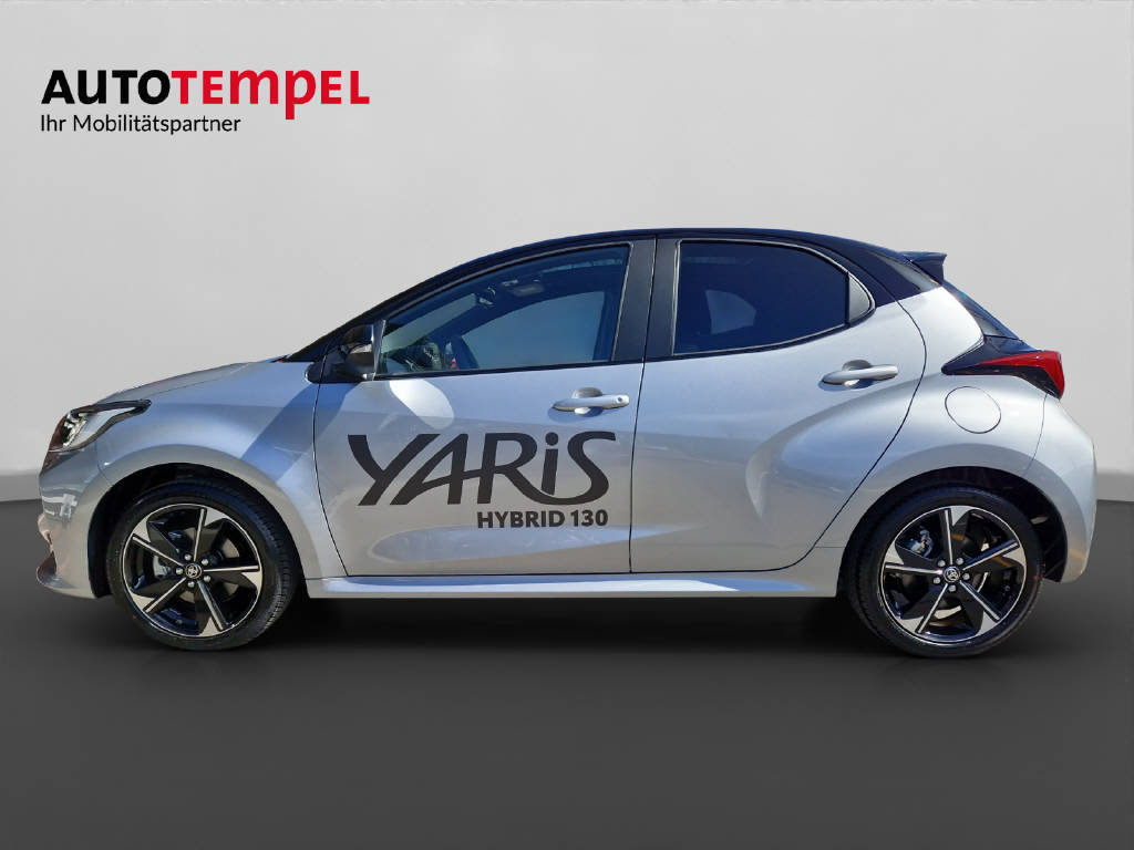 TOYOTA Yaris 1.5 VVT-i HSD Premiere Edition, Full-Hybrid Petrol/Electric, Ex-demonstrator, Automatic - 2