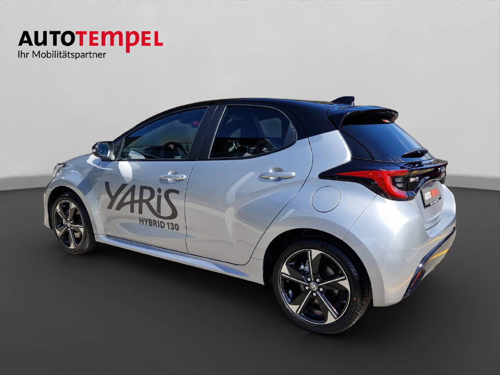 TOYOTA Yaris 1.5 VVT-i HSD Premiere Edition, Full-Hybrid Petrol/Electric, Ex-demonstrator, Automatic - 3