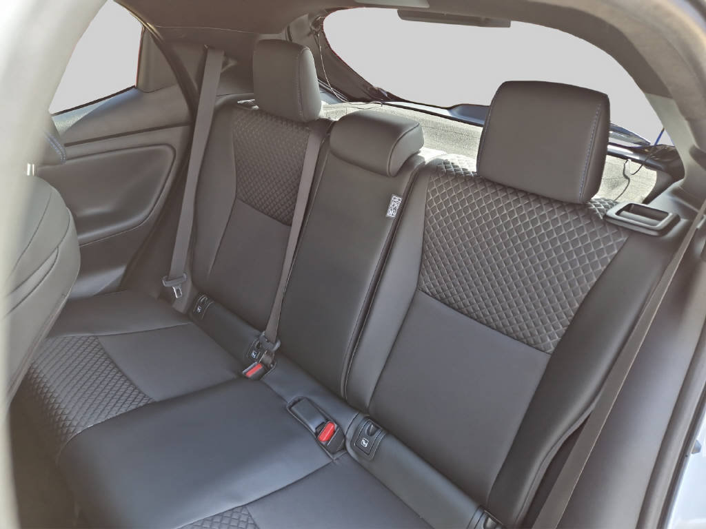 TOYOTA Yaris 1.5 VVT-i HSD Premiere Edition, Full-Hybrid Petrol/Electric, Ex-demonstrator, Automatic - 5