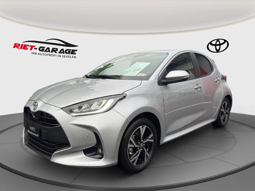 TOYOTA Yaris 1.5 VVT-i HSD Trend