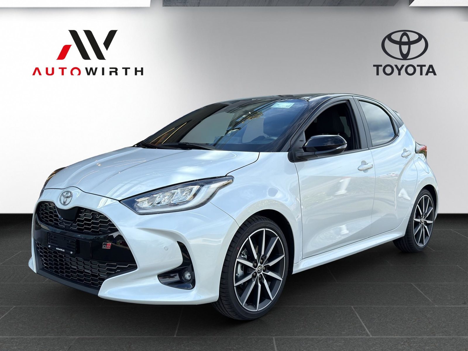 TOYOTA Yaris 1.5 VVT-i HSD GR Sport
