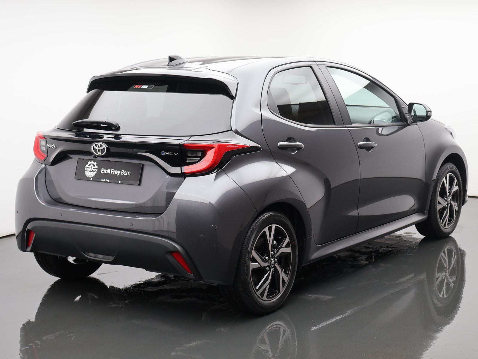 TOYOTA Yaris 1.5 VVT-i HSD Trend ab 1.99% Leasing, Hybride Intégral Essence/Électricité, Voiture de démonstration, Automatique - 3