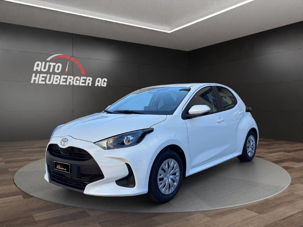 TOYOTA Yaris 1.5 VVT-i HSD Comfort