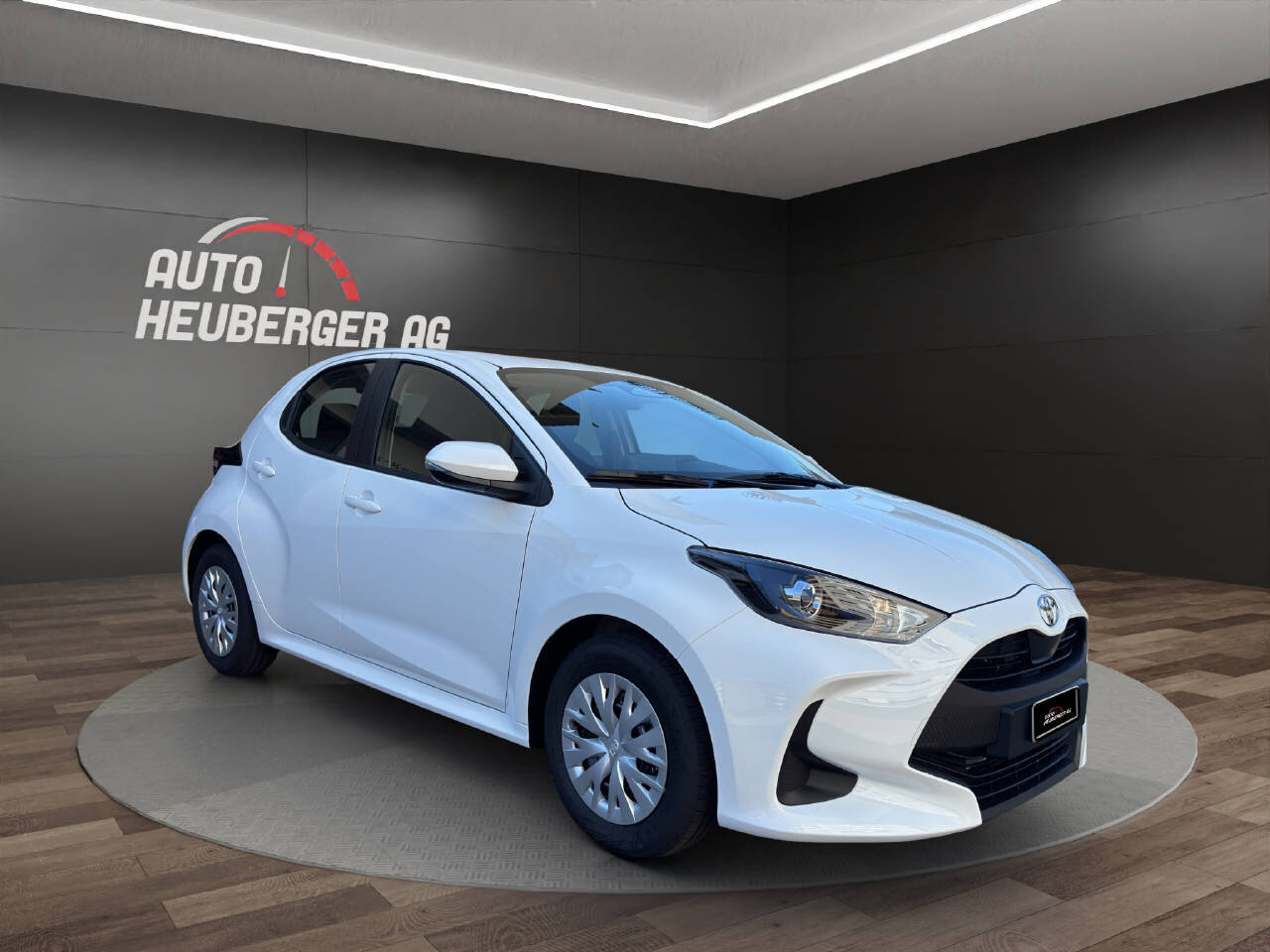 TOYOTA Yaris 1.5 VVT-i HSD Comfort, Full-Hybrid Petrol/Electric, Ex-demonstrator, Automatic - 4