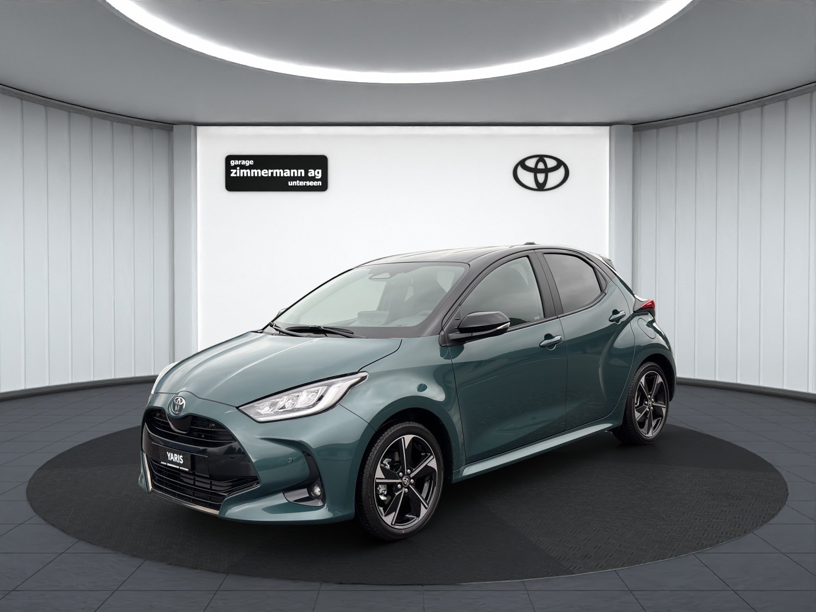 TOYOTA Yaris 1.5 VVT-i HSD Premium