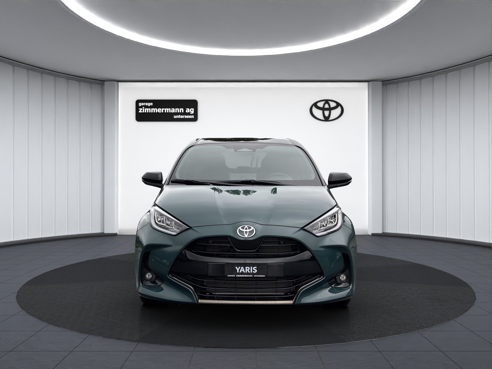 TOYOTA Yaris 1.5 VVT-i HSD Premium, Full-Hybrid Petrol/Electric, Ex-demonstrator, Automatic - 2