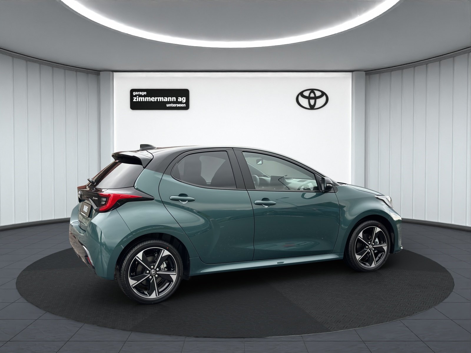 TOYOTA Yaris 1.5 VVT-i HSD Premium, Full-Hybrid Petrol/Electric, Ex-demonstrator, Automatic - 6