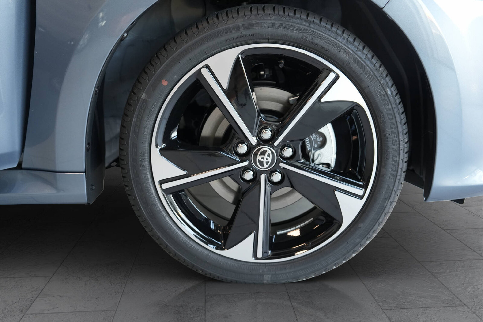 TOYOTA Yaris 1.5 VVT-i HSD Premium, Hybride Integrale Benzina/Elettrica, Auto dimostrativa, Automatico - 5