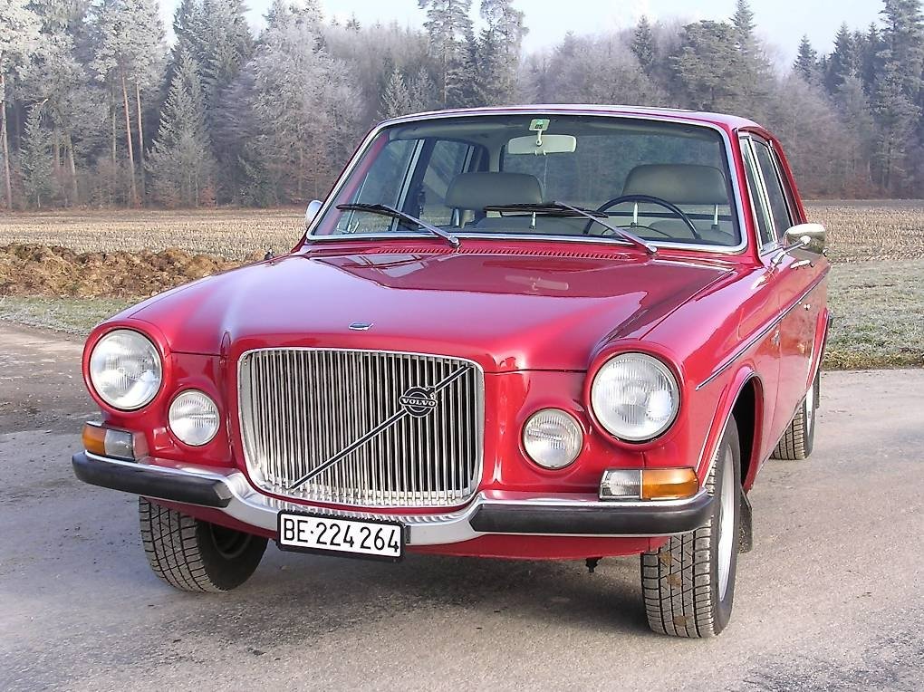 VOLVO 164