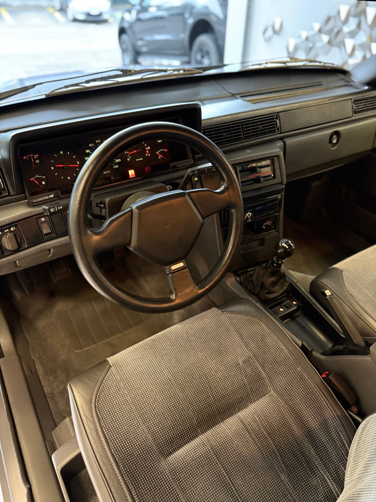 VOLVO 740 2.3 Turbo ABS Veteran, Benzin, Occasion / Gebraucht, Handschaltung - 5