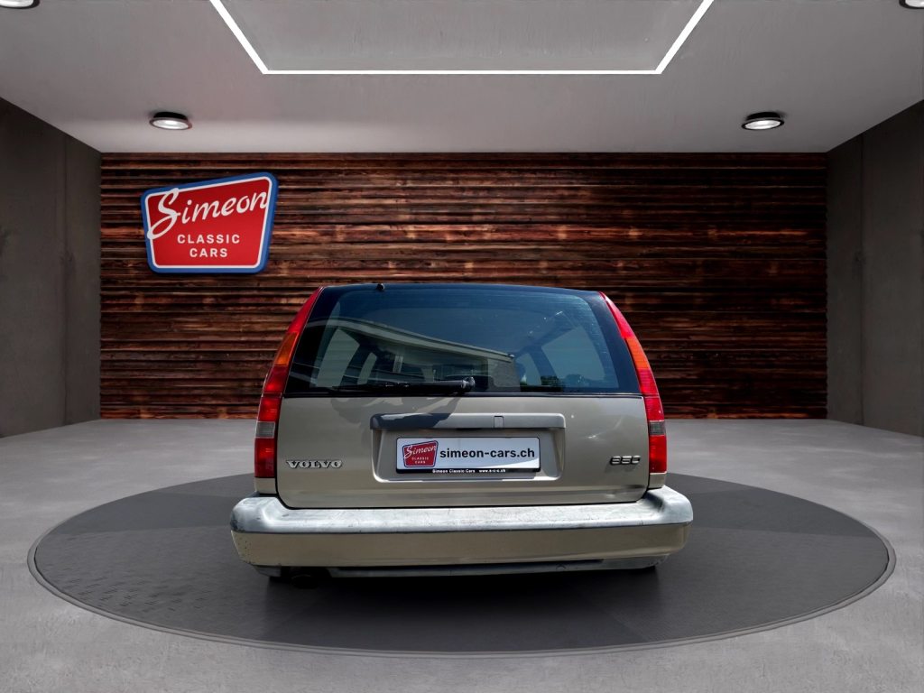 VOLVO 850 2.5, Petrol, Classic, Automatic - 4