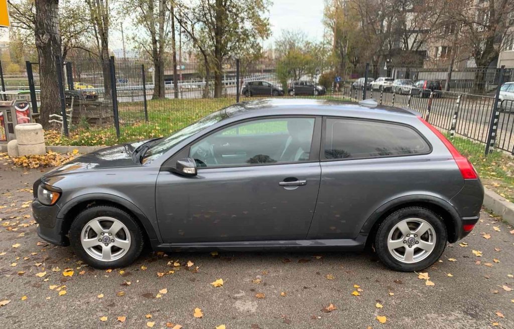 VOLVO C30 1.6 D Summum, Diesel, Second hand / Used, Manual - 4