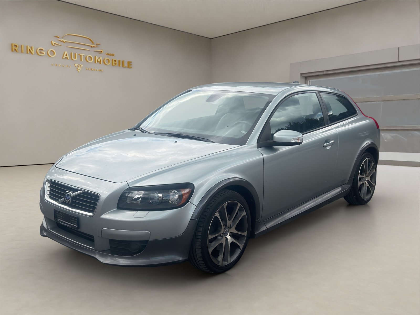 VOLVO C30 D5 Summum Geartronic, Diesel, Second hand / Used, Automatic - 2