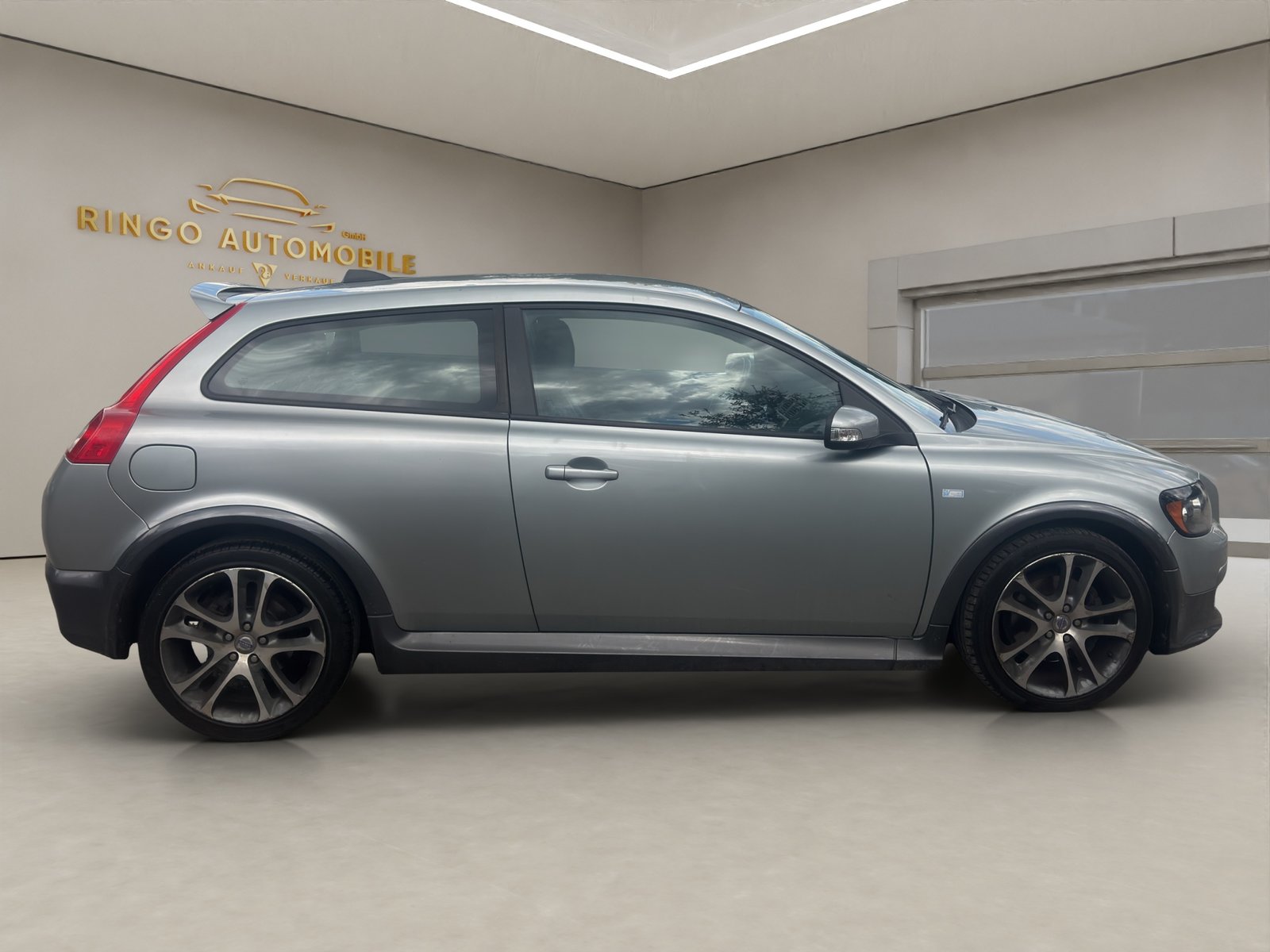 VOLVO C30 D5 Summum Geartronic, Diesel, Second hand / Used, Automatic - 7