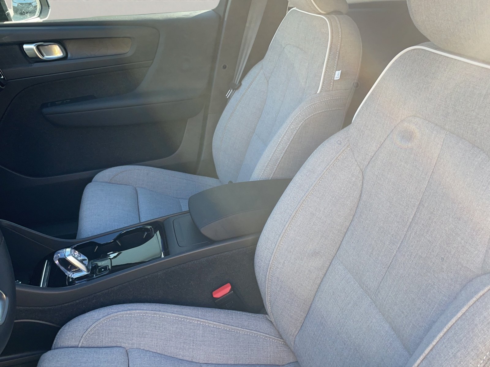 VOLVO C40 P6 Recharge Plus, Elektro, Occasion / Gebraucht, Automatik - 6