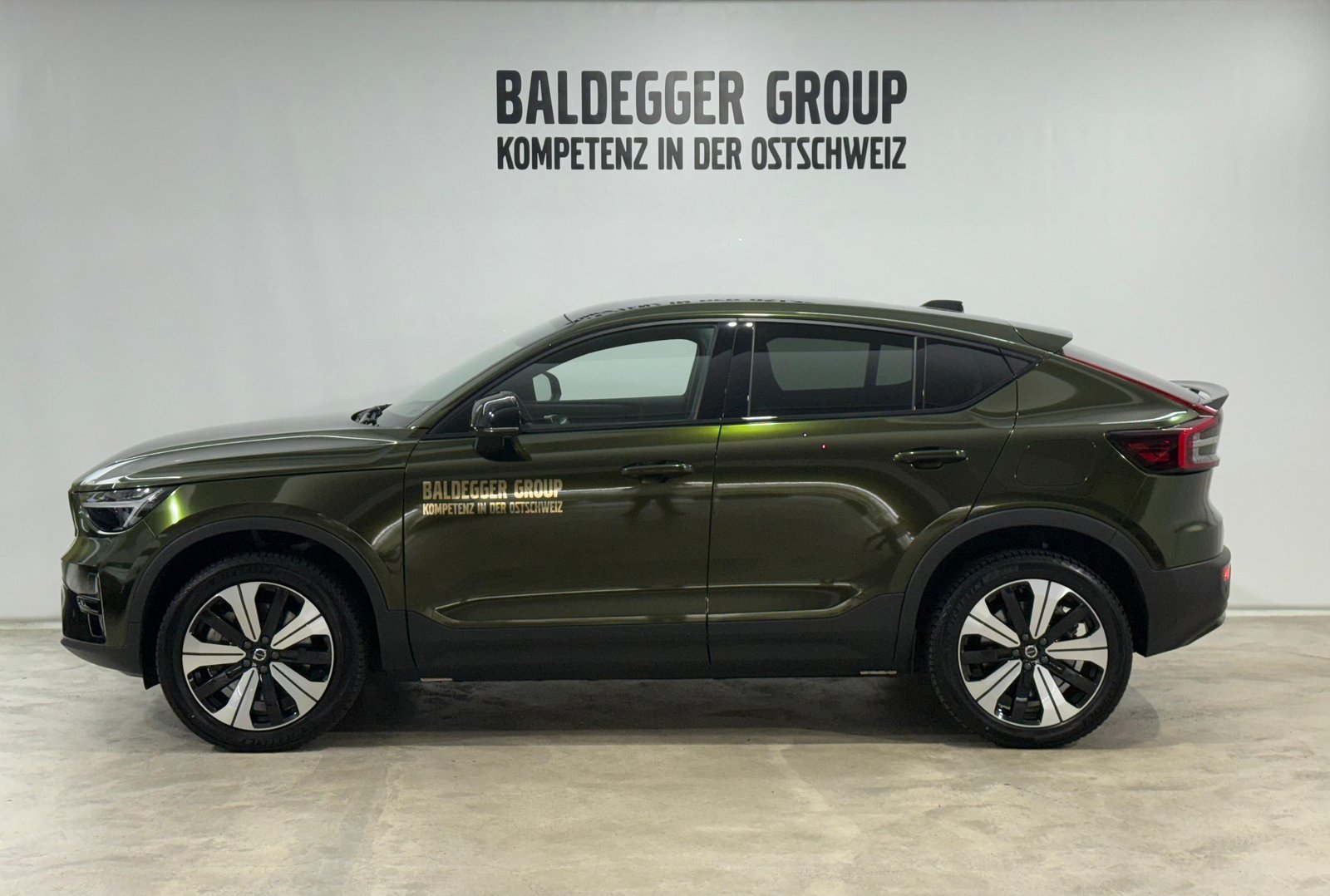 VOLVO C40 P8 Twin Recharge Plus AWD, Électrique, Occasion / Utilisé, Automatique - 2