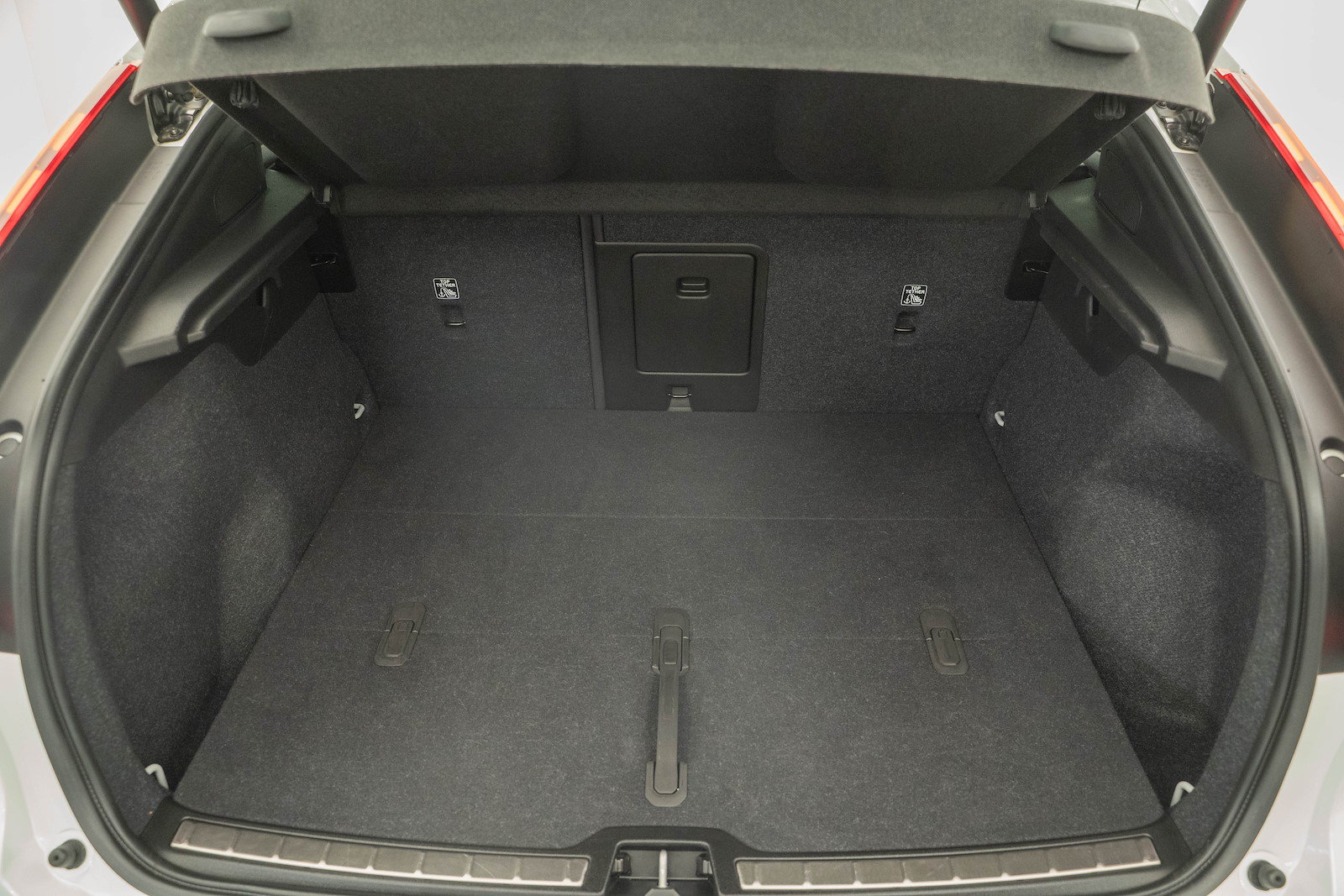 VOLVO C40 P8 Twin Recharge Ultimate AWD, Elektro, Occasion / Gebraucht, Automatik - 5