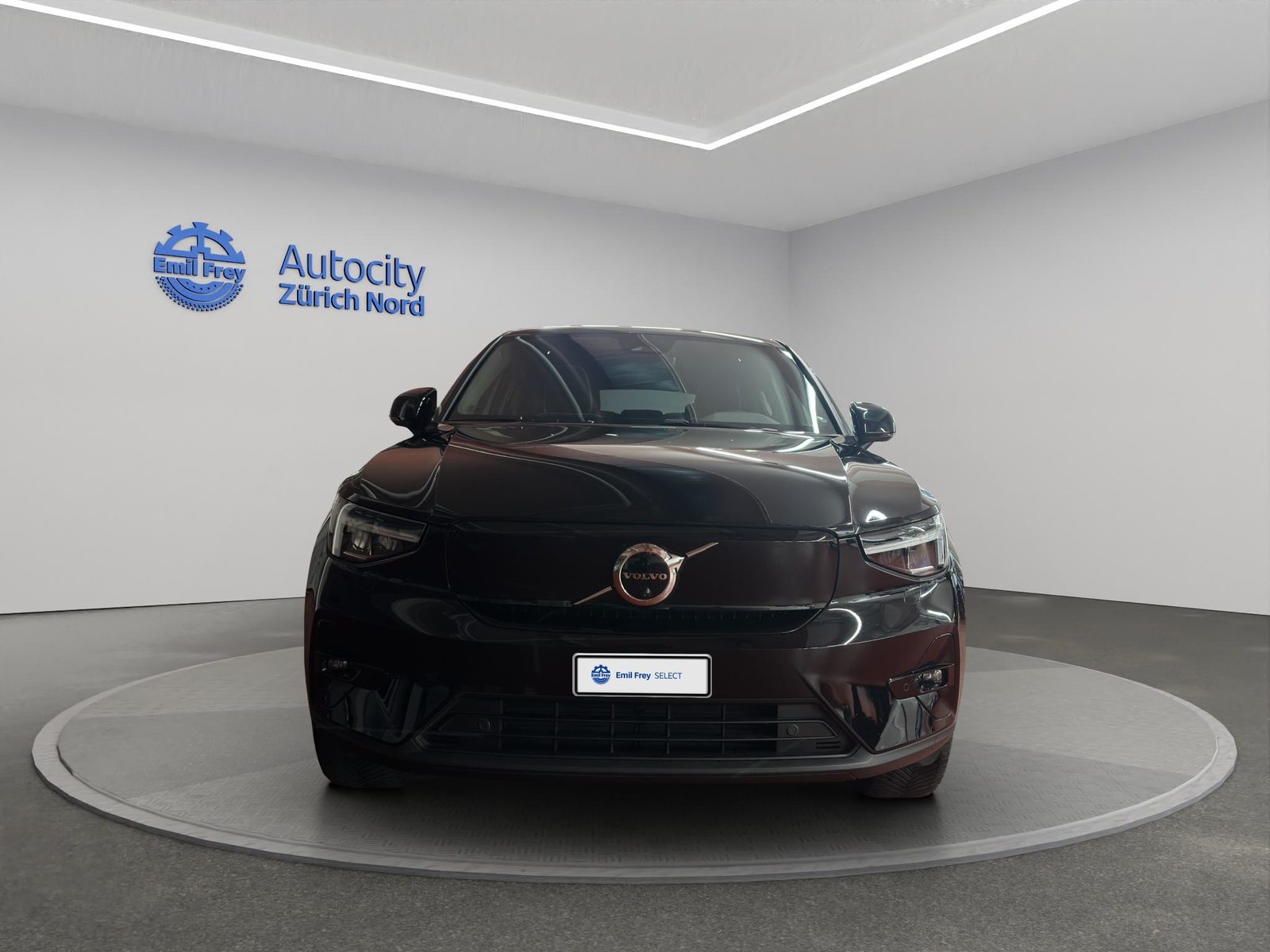 VOLVO C40 P8 Twin Recharge Ultimate AWD, Électrique, Occasion / Utilisé, Automatique - 2