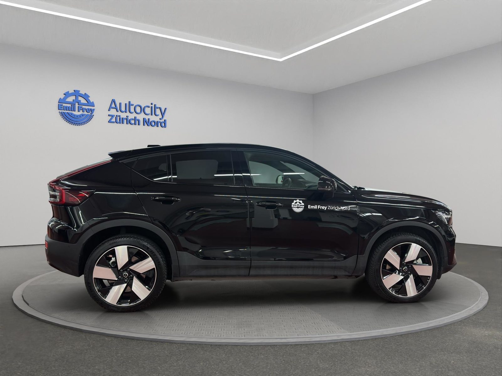 VOLVO C40 P8 Twin Recharge Ultimate AWD, Électrique, Occasion / Utilisé, Automatique - 5