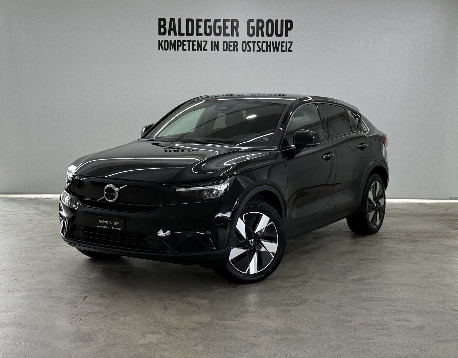 VOLVO C40