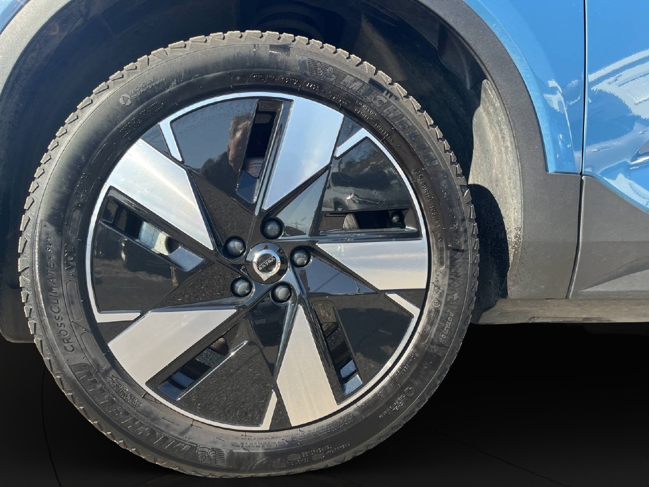 VOLVO C40 E80 Ultimate AWD, Elektro, Occasion / Gebraucht, Automatik - 7