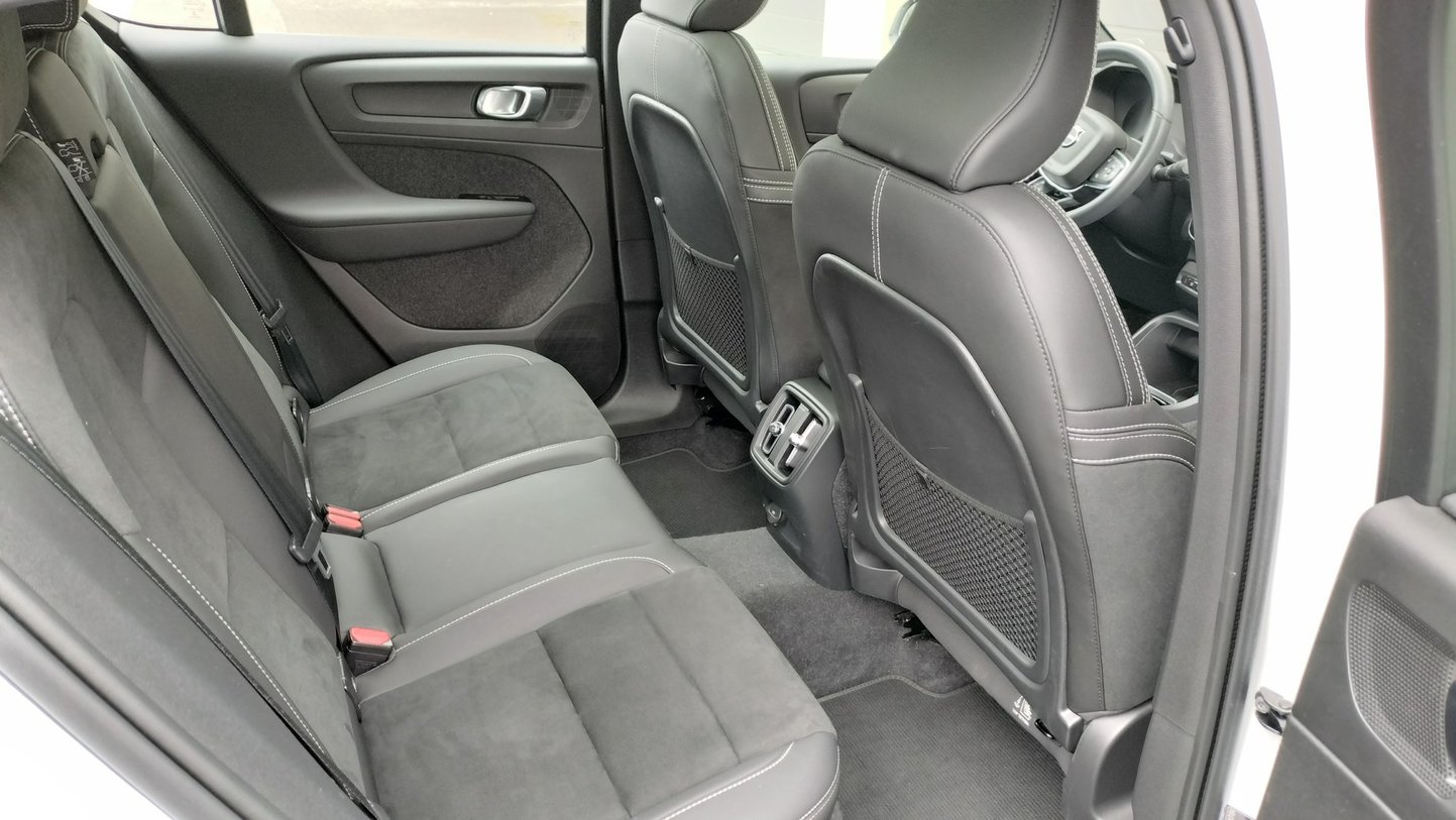 VOLVO C40 P8 Twin Recharge Plus AWD, Electric, Second hand / Used, Automatic - 5