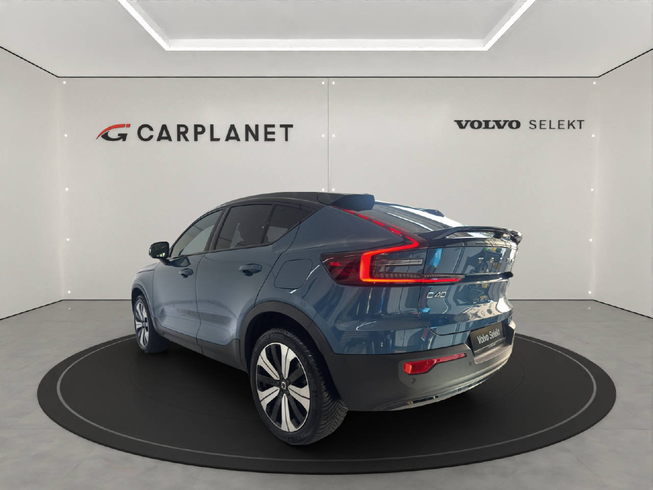 VOLVO C40 P8 Twin Recharge AWD, Elektro, Occasion / Gebraucht, Automatik - 2
