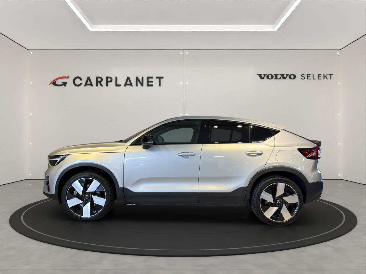 VOLVO C40 P8 Twin Recharge Ultimate AWD, Elektro, Occasion / Gebraucht, Automatik - 2