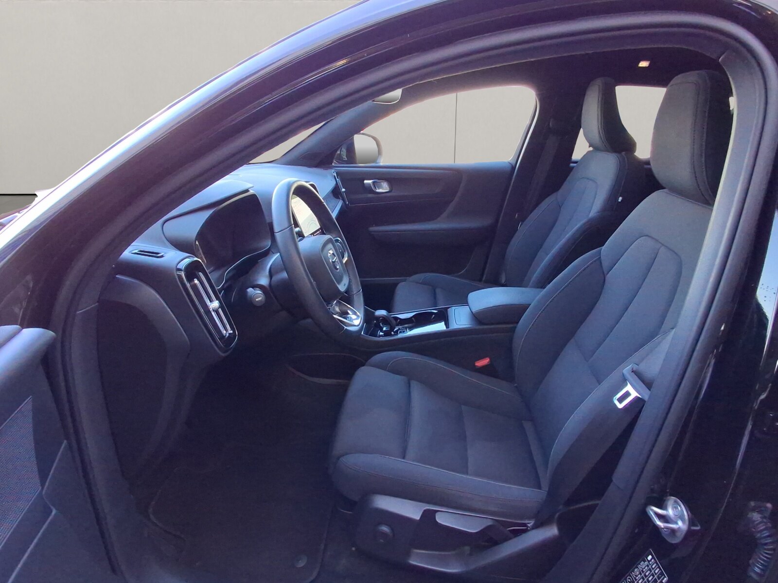 VOLVO C40 P6 Recharge Plus, Electric, Second hand / Used, Automatic - 7