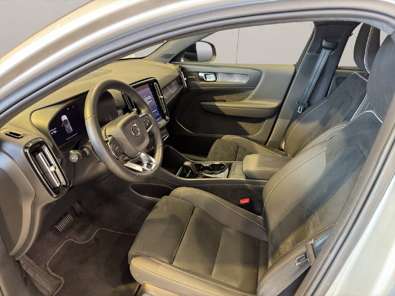 VOLVO C40 P8 Twin Recharge Ultimate AWD, Elettrica, Occasioni / Usate, Automatico - 5