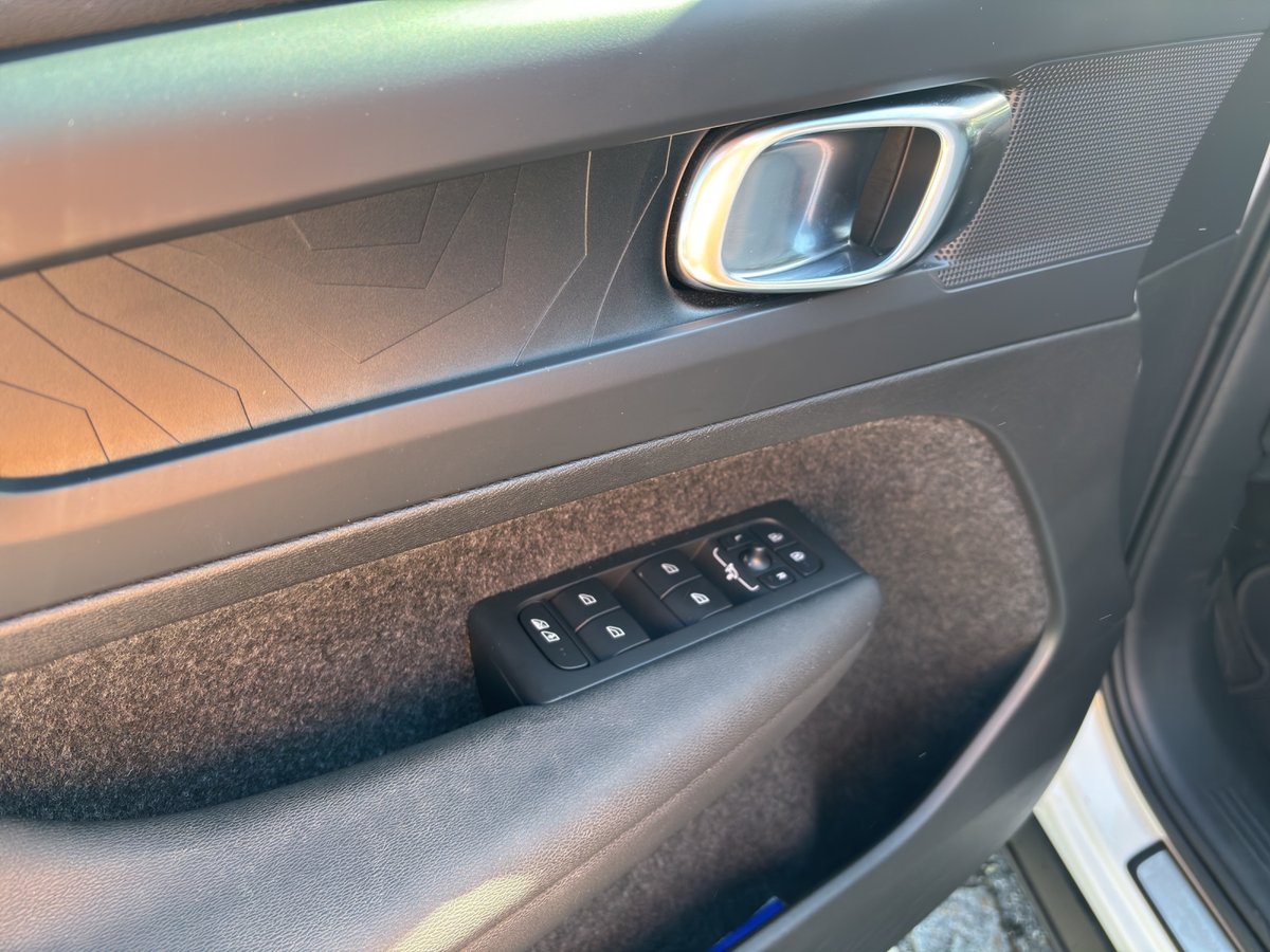 VOLVO C40 P8 Twin Recharge Plus AWD, Électrique, Voiture de démonstration, Automatique - 5